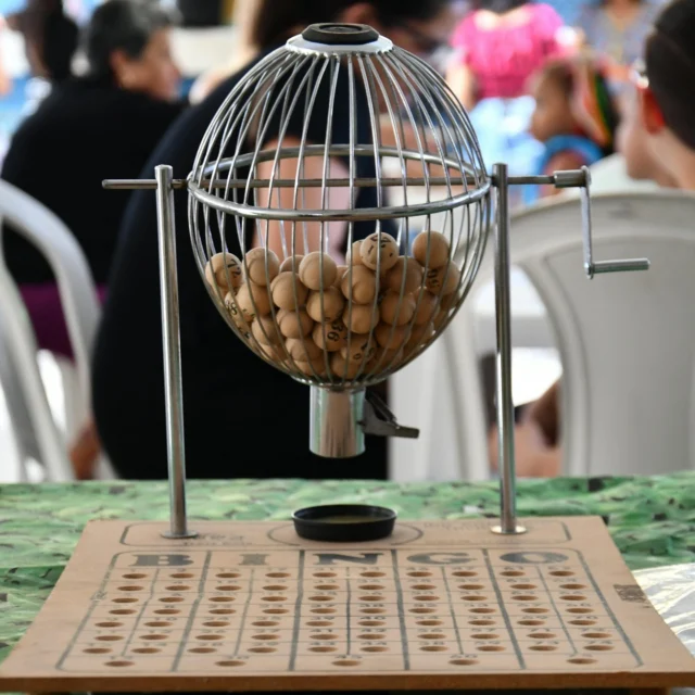 Het is weer tijd voor bingo! Volgende week woensdag 10 september gaat de deur om 19.00 uur open. We starten om 19.30 uur. Welkom voor een potje. Opgeven niet nodig en kosten 10 EUR per kaart incl koffie en een hapje. Wie komt er ook?#bingo #ederveen #DeKlomp #spelletjes